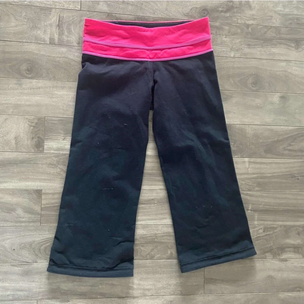 Lululemon Groove Crop Pants - Picture 5 of 8